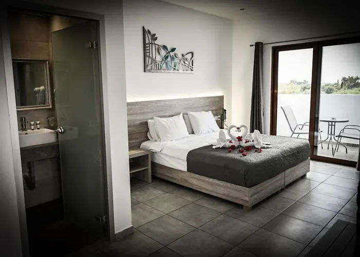 Vallian Village 3* Парадейси