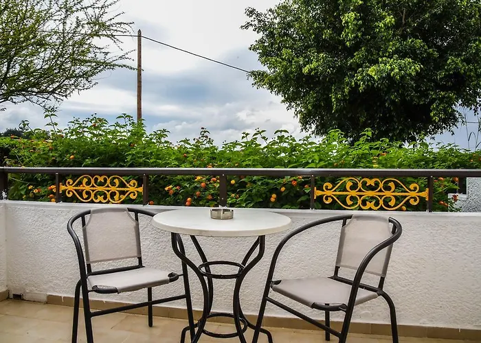 Vallian Village Отель 3*