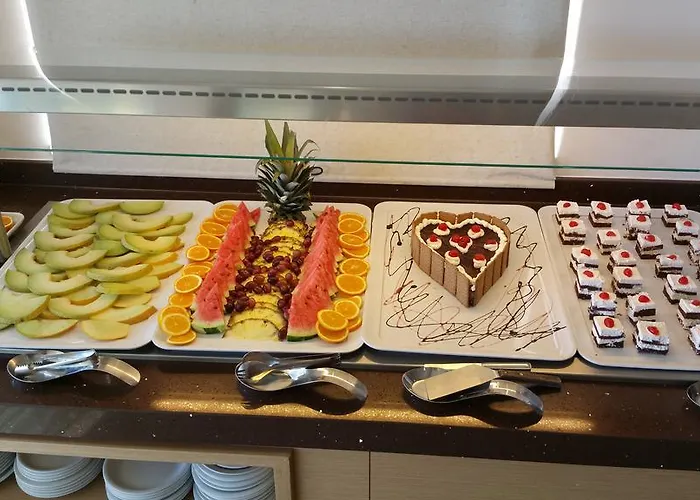 Vallian Village Отель