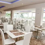 Vallian Village Hotel