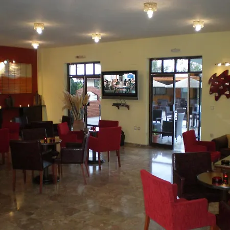 Vallian Village Paradeísion