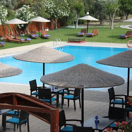 Hotel Vallian Village Paradeísion