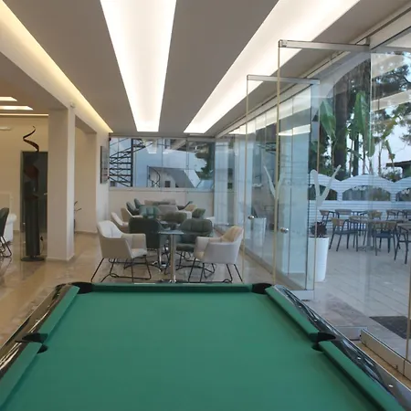 Hotel Vallian Village 3*