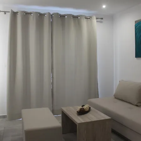 Vallian Village Hotel 3*