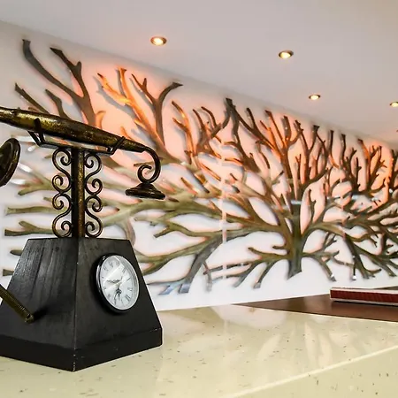 Hotel Vallian Village Paradeísion