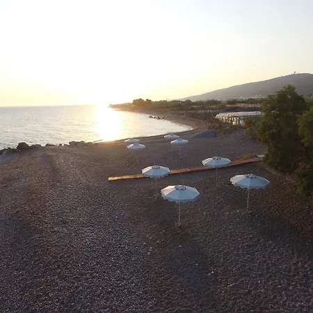 Vallian Village Hotel