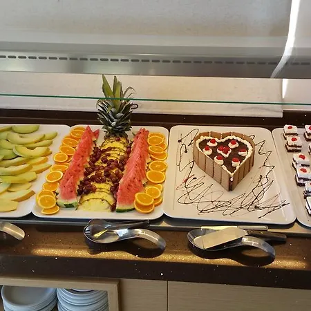 瓦里安乡村酒店 酒店