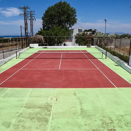 Vallian Village Paradeísion