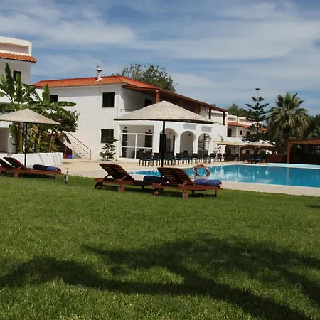 Vallian Village Paradeísion