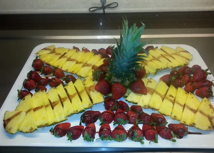 فندق Vallian Village 3*