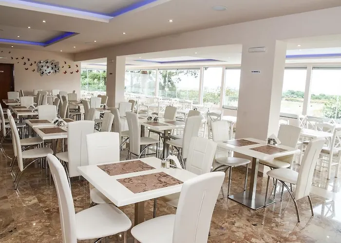 Vallian Village Hotel