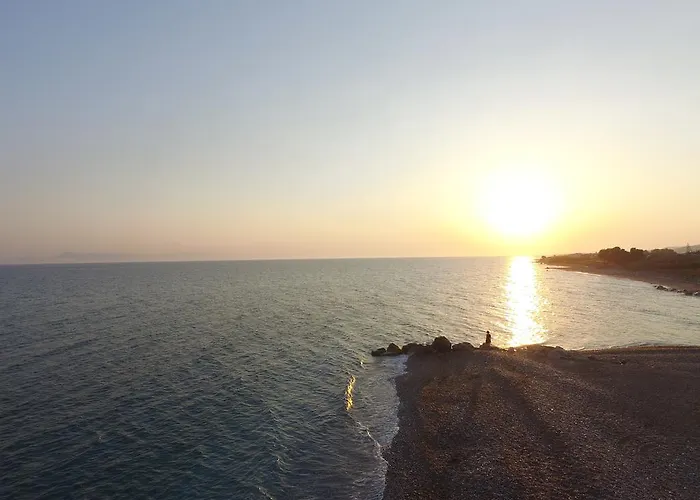 Vallian Village فندق 3*