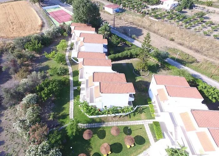 Hotel Vallian Village 3*